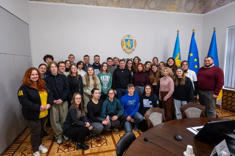 Одне з ключових завдань, які я поставив перед собою, коли очолив Львівську ОДА, – змінити думку суспільства про українські держструктури